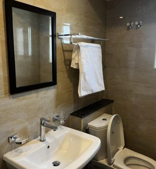Ant Biz Rooms Near Chennai Trade Centre Exterior foto
